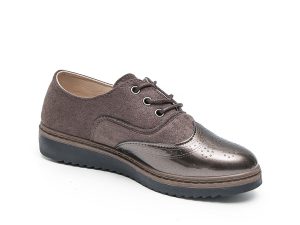 TTP Ladies Lace-Up Brogue with Patent Shoe Toe XB303