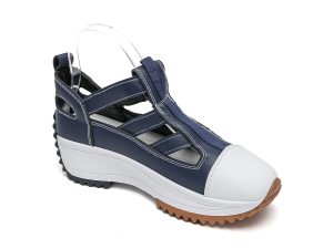 TTP Fashion Loop and Hook Platform Sneaker with Cut-Out Pattern XB3903