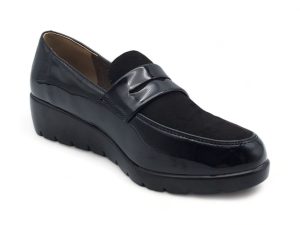 TTP Women Black Wedge Round Toe Slip On Loafers XB3705